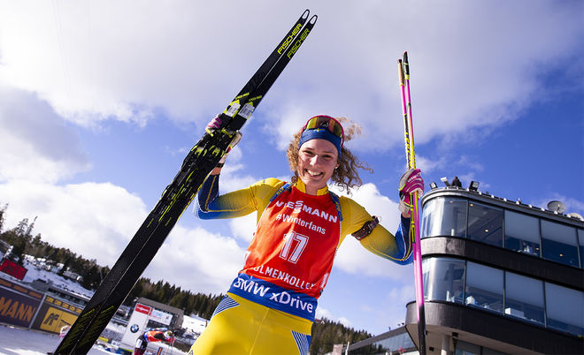 HANNA ÖBERG vann sin första ”riktiga” världscupseger och tog samtidigt hem masstartscupen i finalen i Holmenkollen. Foto/rights: NORDIC FOCUS