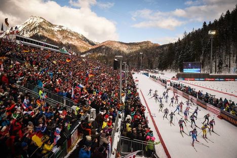NordicFocus 18.01.2019, Ruhpolding, Germany (GER):Event Feature: Start - IBU world cup biathlon, relay men, Ruhpolding (GER). www.nordicfocus.com. © Tumashov/NordicFocus. Every downloaded picture is fee-liable.