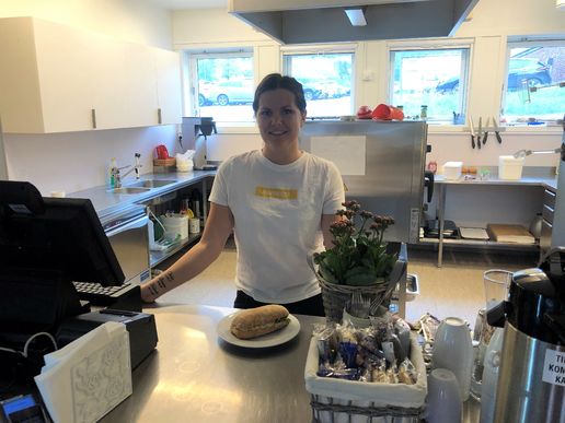 Linda H. Haga - Åpning av Haga Catering på Lunner rådhus