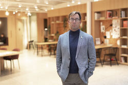 Vi får nå signaler om at tjenesteapparatet nå blir bedt om å kutte kostnader for at underskudd ikke blir for store. Det vi frykter er igjen at man kutter i driftssystemer og vedlikehold som på sikt vil gi kommunen økte kostnader, skriver Rune Aale-Hansen.