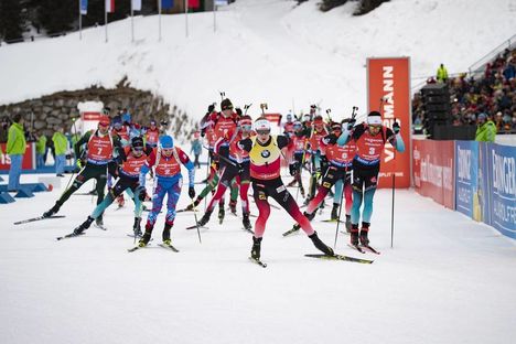 NordicFocus 27.01.2019, Antholz, Italy (ITA):Johannes Thingnes Boe (NOR), Alexander Loginov (RUS), Simon Desthieux (FRA), Simon Eder (AUT), Tarjei Boe (NOR), Arnd Peiffer (GER), Julian Eberhard (AUT), Quentin Fillon Maillet (FRA), Antonin Guigonnat (FRA), Lukas Hofe