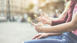 Mister vi noe når byene blir smarte? Det kan være smart å stille spørsmålet før noe umistelig kanskje går tapt, hevder forskere i ny bok. (Illustrasjon: DisobeyArt / Shutterstock / NTB scanpix)