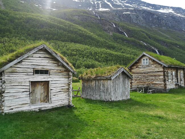 Holmenes sjøsamiske gård er et av Nord-Troms museum sine anlegg.