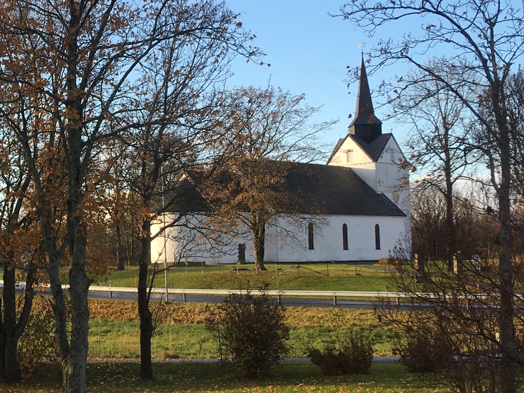 Herøy kirke. Herøy kirke
