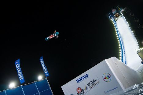 FIS Snowboard