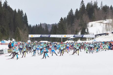 NordicFocus 10.02.2019, Morez, France (FRA): start of the race - FIS World Loppet LaTransjurassienne, Morez (FRA). www.nordicfocus.com. © Rauschendorfer/NordicFocus. Every downloaded picture is fee-liable.