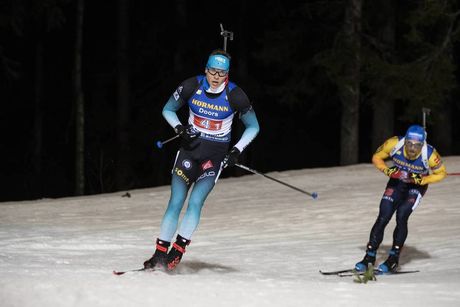 NordicFocus 07.12.2019, Oestersund, Sweden, (SWE):Emilien Jacquelin (FRA), Erik Lesser (GER) - IBU world cup biathlon, relay men, Oestersund (SWE). www.nordicfocus.com. © Nico Manzoni/NordicFocus. Every downloaded picture is fee-liable.