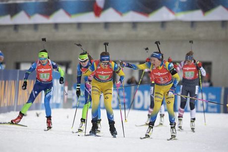 NordicFocus 14.12.2019, Hochfilzen, Austria (AUT):Elvira Oeberg (SWE), Linn Persson (SWE) - IBU world cup biathlon, relay women, Hochfilzen (AUT). www.nordicfocus.com. © Manzoni/NordicFocus. Every downloaded picture is fee-liable.