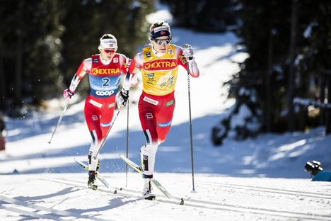 NordicFocus 01.01.2020, Toblach, Italy (ITA):Ingvild Flugstad Oestberg (NOR), Therese Johaug (NOR), (l-r) - FIS world cup cross-country, tour de ski, pursuit women, Toblach (ITA). www.nordicfocus.com. © Modica/NordicFocus. Every downloaded picture is fee-liable.