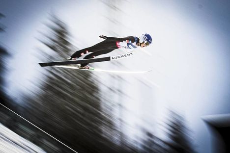 NordicFocus 08.12.2019, Lillehammer, Norway (NOR):Eva Pinkelnig (AUT) - FIS world cup ski jumping ladies, individual HS140, Lillehammer (NOR). www.nordicfocus.com. © Modica/NordicFocus. Every downloaded picture is fee-liable.