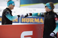 NordicFocus 25.01.2020, Pokljuka, Slovenia (SLO):Emilien Jacquelin (FRA), Anais Bescond (FRA), (l-r) - IBU world cup biathlon, single mixed relay, Pokljuka (SLO). www.nordicfocus.com. © Manzoni/NordicFocus. Every downloaded picture is fee-liable.