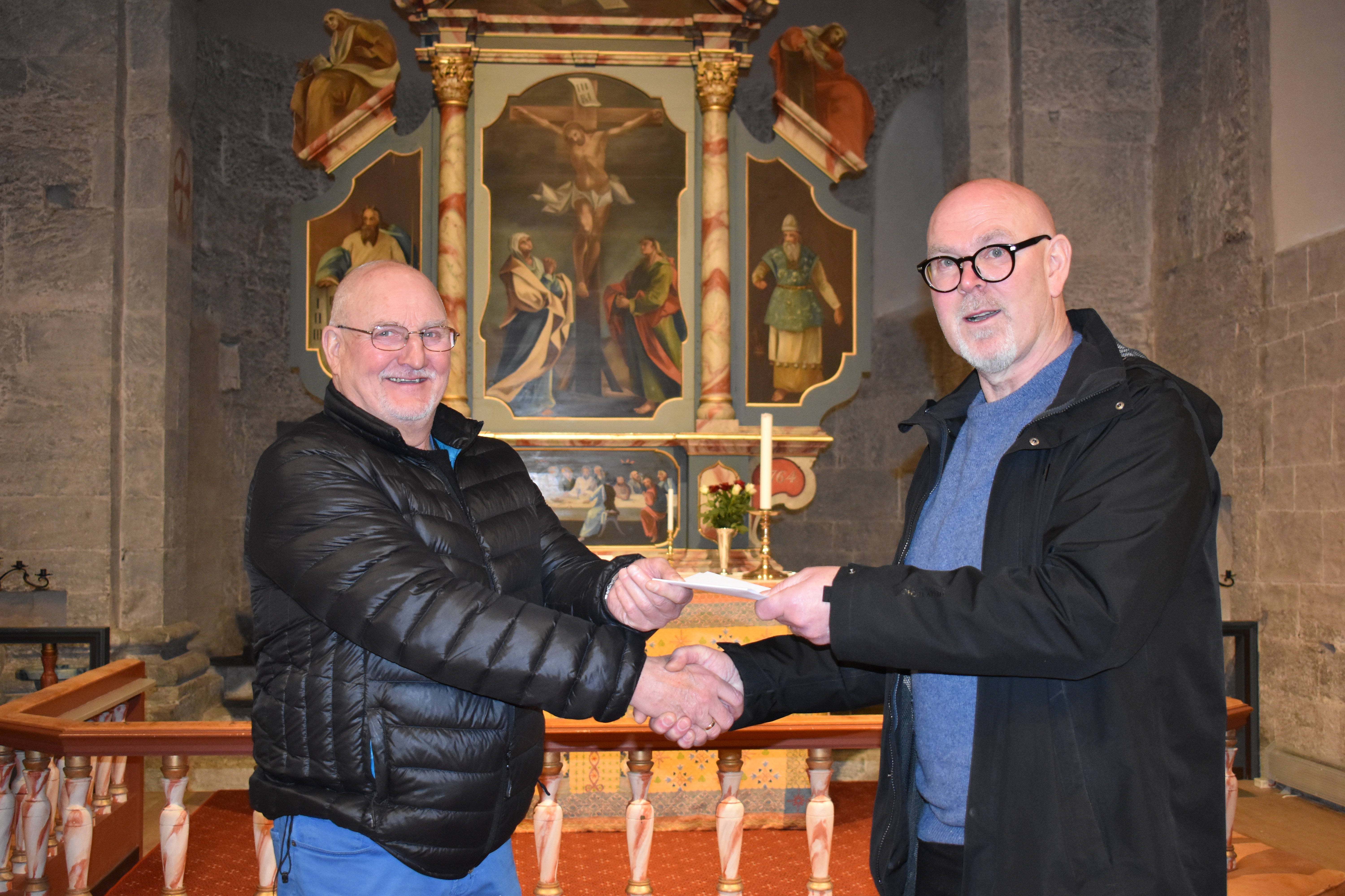 Gave fra kirka fra 50-års konfirmanter