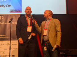 Jens Christian Bang og Dag Rustad i Digitaliseringspådden introduserte seg selv ved å intervjue hverandre. Foto: DND