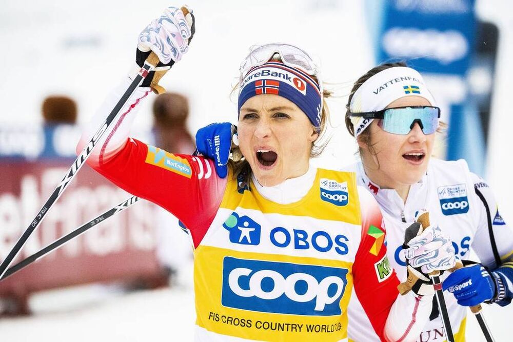 09.02.2020, Falun, Sweden (SWE):Therese Johaug (NOR), Ebba Andersson (SWE), (l-r)  - FIS world cup cross-country, 10km women, Falun (SWE). www.nordicfocus.com. © Modica/NordicFocus. Every downloaded picture is fee-liable.