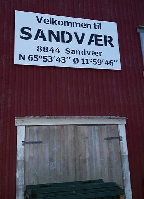 Sandvær_skilt