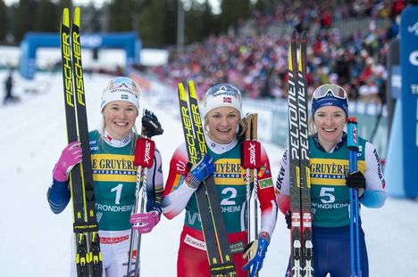 NordicFocus 22.02.2020, Trondheim, Norway (NOR):Jonna Sundling (SWE), Maiken Caspersen Falla (NOR), Nadine Faehndrich (SUI), (l-r) - FIS world cup cross-country, individual sprint, Trondheim (NOR). www.nordicfocus.com. © Thibaut/NordicFocus. Every downloaded pictu