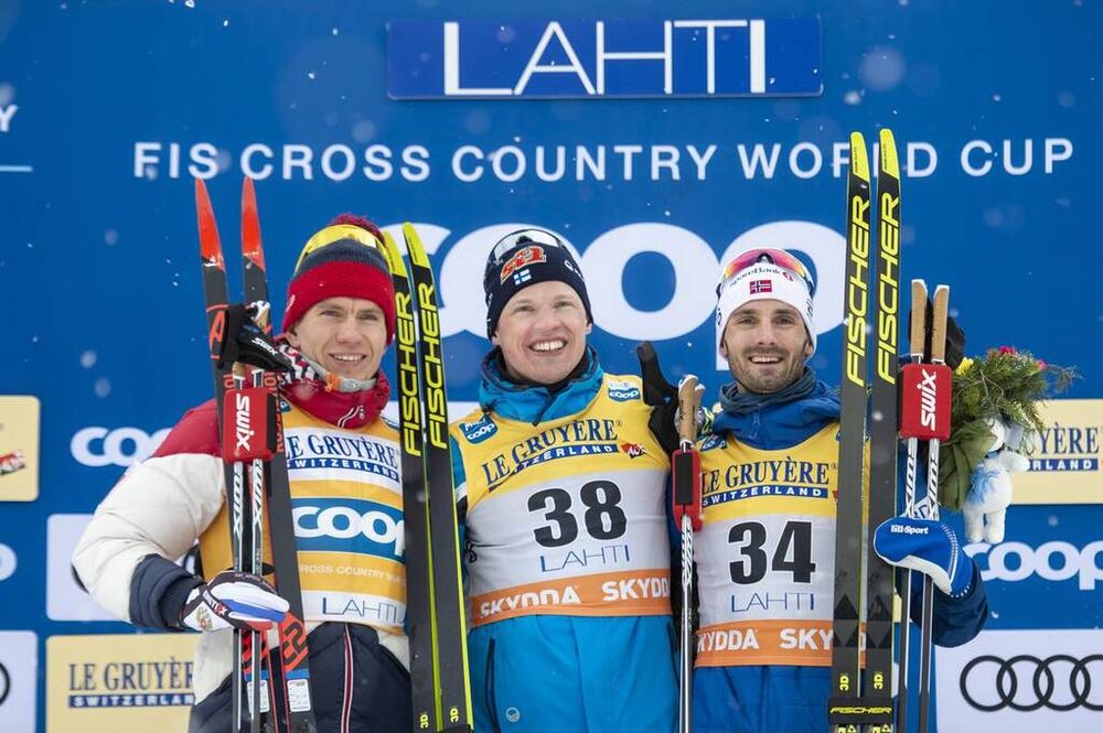 29.02.2020, Lahti Finland (FIN):Alexander Bolshunov (RUS), Iivo Niskanen (FIN), Hans Christer Holund (NOR), (l-r) - FIS world cup cross-country, 15km men, Lahti (FIN). www.nordicfocus.com. © THIBAUT/NordicFocus. Every downloaded picture is fee-liable.