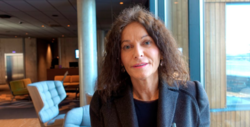 – Klientene våre trenger fagfolk som kan snakke med dem. De trenger ikke HR-managere og PR-rådgivere, sier Kari Lossius. Foto: Solfrid Rød