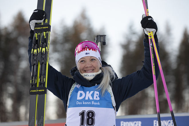 KAISA MÄKÄRAINEN slutade fyra men det blev många tårar när hon på hemmaplan tillkännagav att det här var den sista världscuptävlingen i hennes karriär. Foto: NORDIC FOCUS