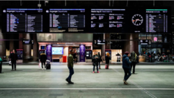 – Jeg forstår godt at helsemyndighetene har behov for raskt å tilby effektive verktøy i en svært vanskelig situasjon for landet vårt, men vil på det sterkeste advare mot forhastede løsninger. Det som kanskje er effektivt på kort sikt, kan bidra