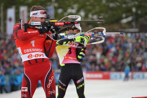 NordicFocus 04.01.2014, Oberhof, Germany (GER): Emil Hegle Svendsen (NOR), Martin Fourcade (FRA)- IBU world cup biathlon, pursuit men, Oberhof (GER). www.nordicfocus.com. © Manzoni/NordicFocus. Every downloaded picture is fee-liable.