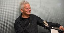 Økonomiprofessor Kalle Moene klapper ikke på altanen, men vil heller se at lavtlønte får et løft. Foto: Ida Bing