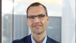 Nå er det viktig å opprettholde endringstempoet og samle innsikt, slik vi blant annet gjør i arbeidet med smittstoppappen, skriver Robert Nystuen, avdelingsdirektør for innovasjon og innsikt i Direktoratet for e-helse. Foto: Direktoratet for e-helse