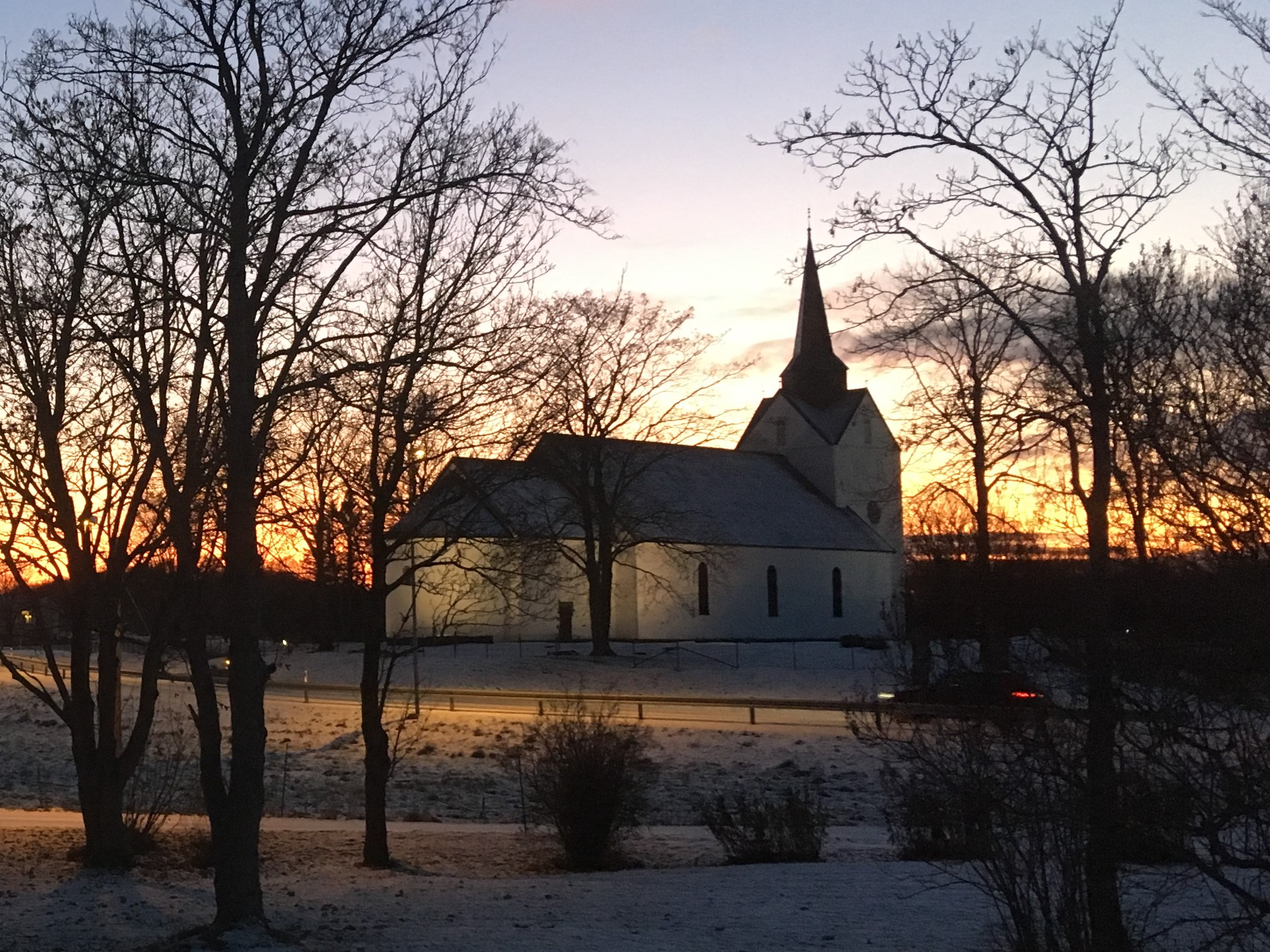 Lysmesse Herøy kirke vinterkveld