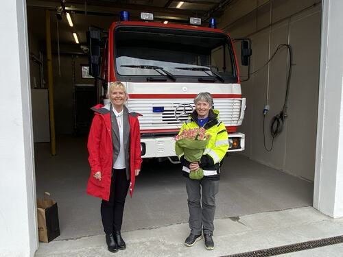 Ny brannstasjon_Elbjørg og Judith