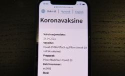 I slutten av juni skal koronasertifikatet være klart i tråd med alle EU-krav. Koronasertifikater inngår i et europeisk samarbeid for å bidra til en trygg gjenåpning av Europa. Bruken av sertifikatene vil reguleres av nasjonale myndigheter i de ulike landene. Foto: Torbjørn Vinje