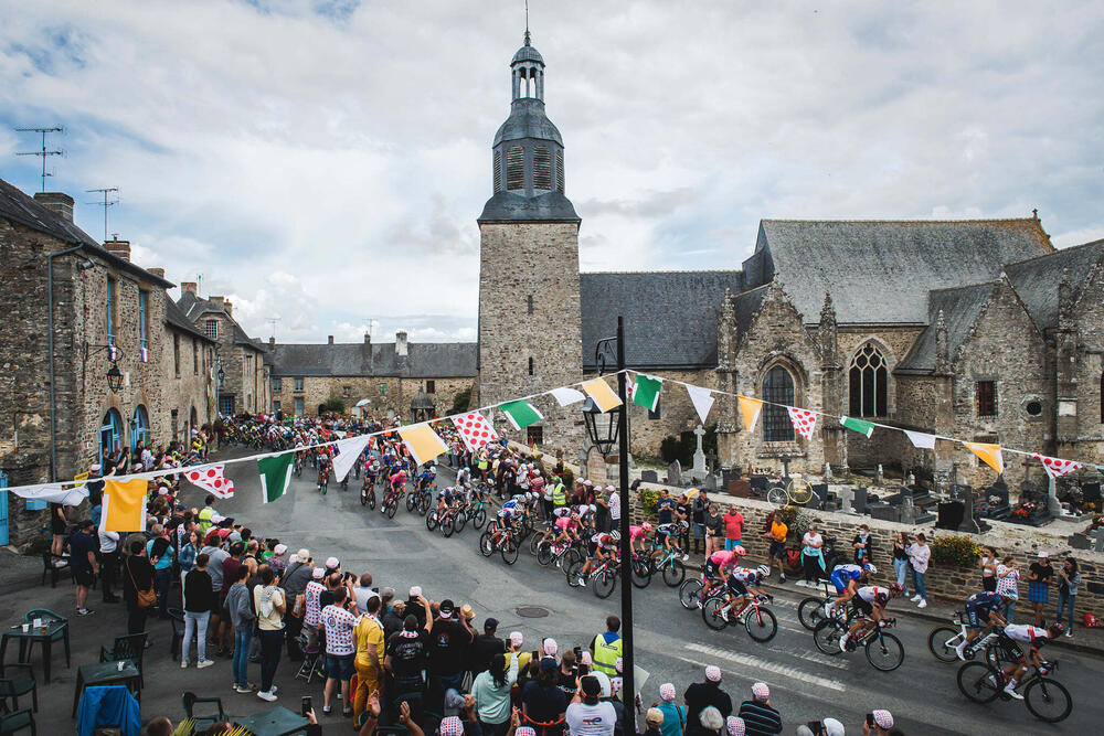 Photo : Le Tour Officiel / Facebook