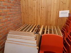 Bordene lagres sammenslått