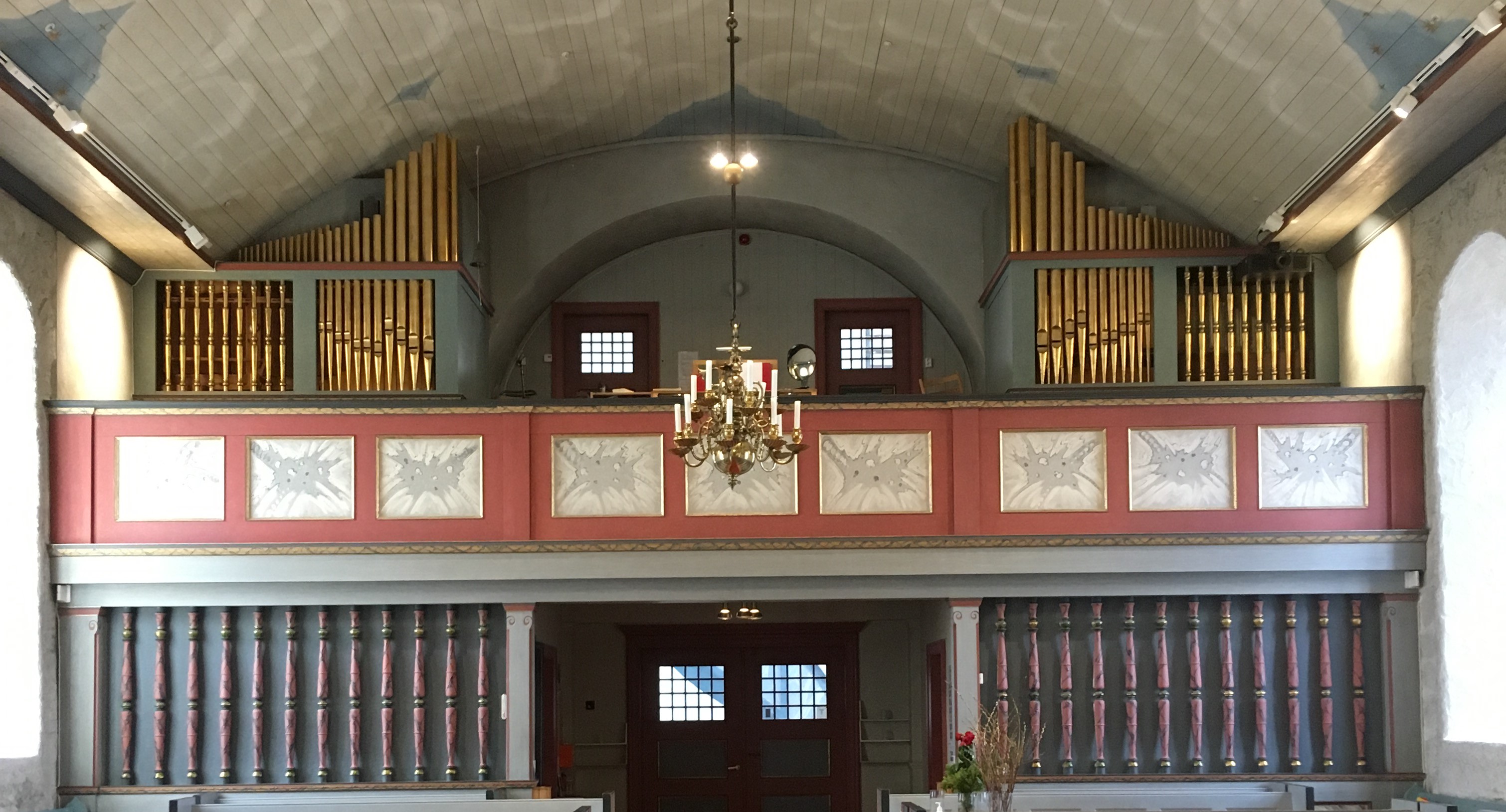 Orgel i kirka