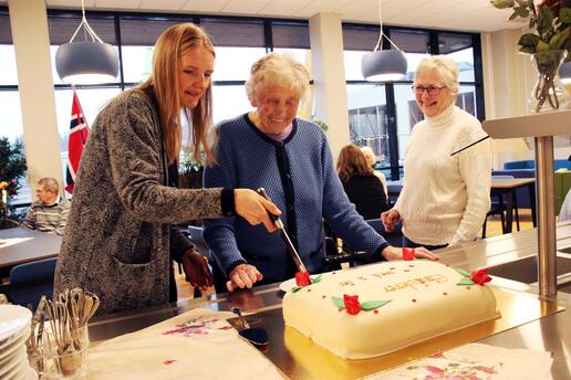 lhos 1 år lhos 1 år