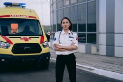 Spørsmålet er: Jobber vi for å leve eller lever vi for å jobbe? Og i forlengelsen av det: Er det viktig å ha et meningsfullt arbeid? Hva er meningsfullt arbeid? Foto: Mikhail Nilov / Pexels
