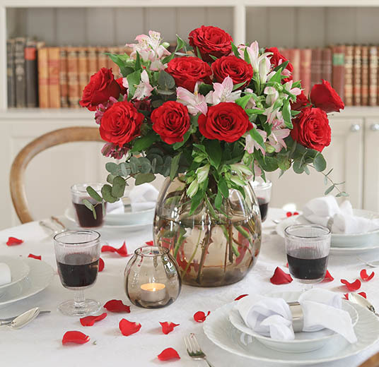 blomster-til-valentine-borddekking-2022-4-floriss.jpg