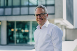 Å satse på IT-næringen er å satse på en bærekraftig fremtid, skriver Øystein Eriksen Søreide, administrerende direktør i Abelia. Foto: Abelia