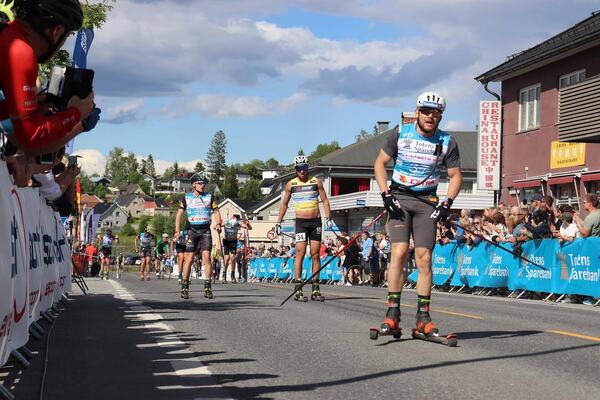 Photo : Mitsubishi World Classic Tour