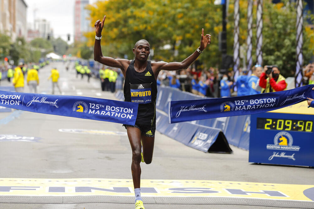 Marathon De Chicago 2022 - Les Résultats - Chepngetich Et Kipruto Au ...