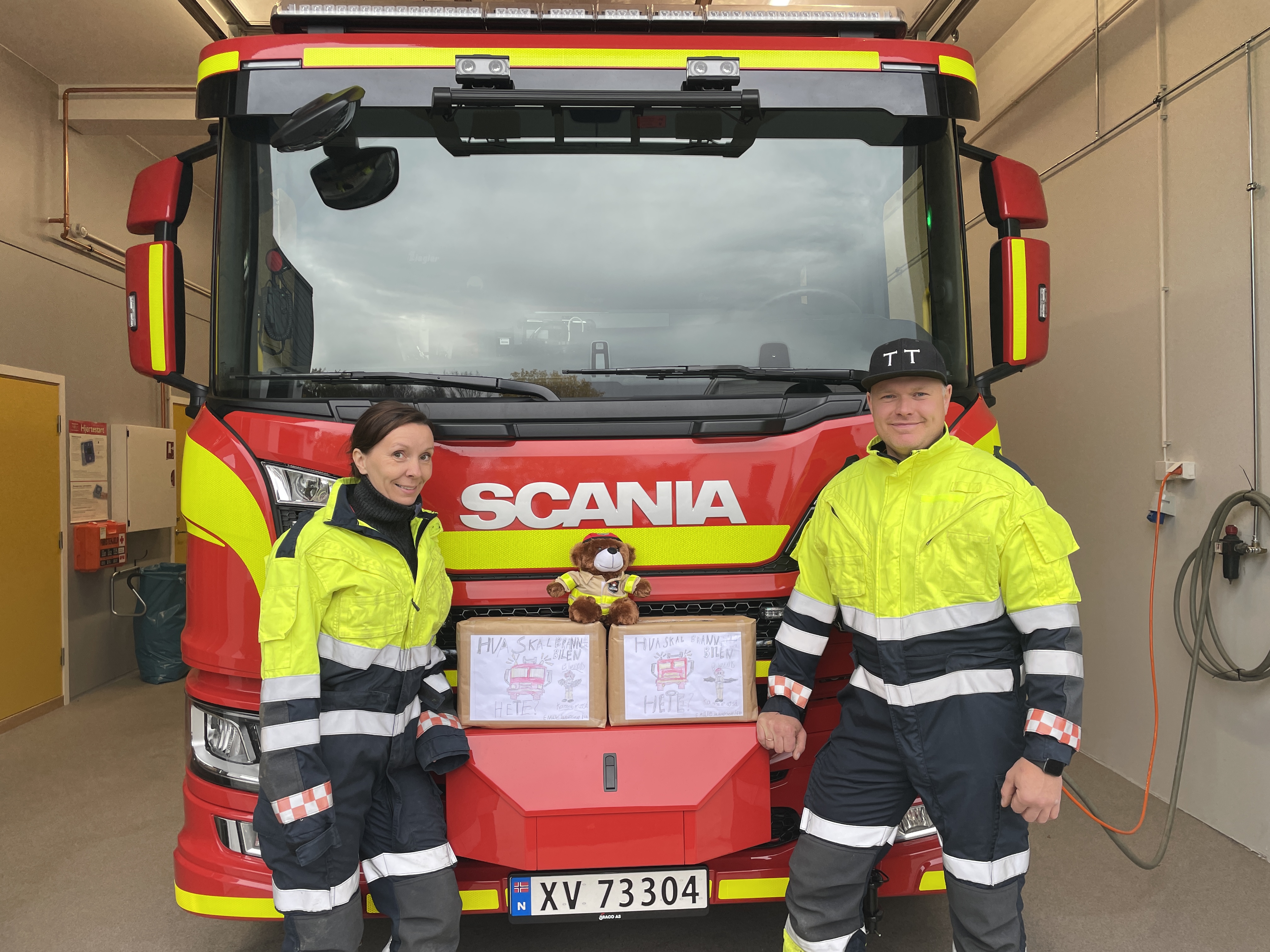 Navnekonkurranse til ny brannbil_Hanne og Timo