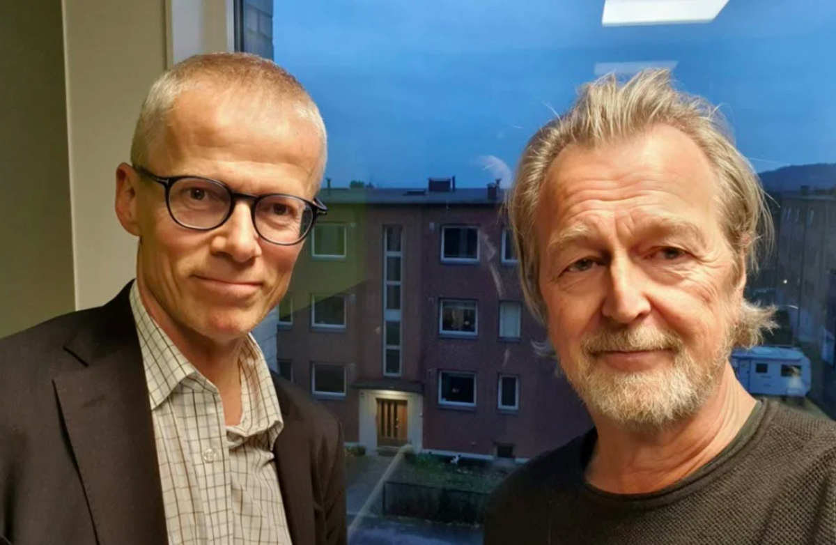 NAV-sjefen Hans Christian Holte har fått besøk av programleder Kjell Erik Saure i KS-podden