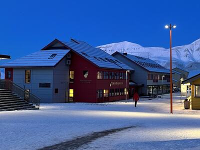 Longyearbyen torg - næringsbygget