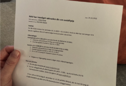 ENKLERE OG BEDRE: I NAV Ørlands nye vedtak om økonomisk sosialhjelp er vanskelige begreper byttet ut med forståelige ord, i tillegg til at den viktigste informasjonen står øverst. Generell informasjon og lovtekst er flyttet bakerst. Tilsvarende er gjort for avslagsbrevene. Foto: NAV