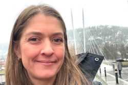 Smidig utvikling handler om å få på plass autonome team med tverrfaglig kompetanse, hvor vi setter brukeren i fokus og ønsker å skape verdi for både samfunnet og organisasjonen, skriver Randi Aalgaard, digitaliseringsdirektør i Norad. Foto: Privat