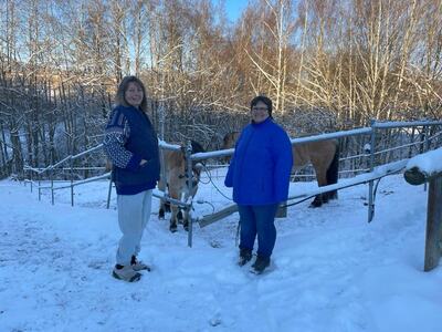 Lene Kragh og Mona Blankvannsbråten ved Alna Ridesenter Ansatte Alna Ridesenter