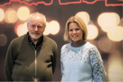 – Dette er et kjempeløft og en viktig kvalitetssikring av arbeidet vi holder på med, sier Programleder Ingelill Lærum Pedersen i Flere i arbeid. Forskningssjef Erik Abildsnes til venstre. Foto: Kristiansand kommune