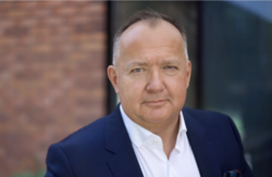 Geir Arne Olsen, norgessjef i Netcompany, har ingen tro på at digitalisering ikke vil være høyt på agendaen i den kommende valgkampen. Foto: CF Wesenberg