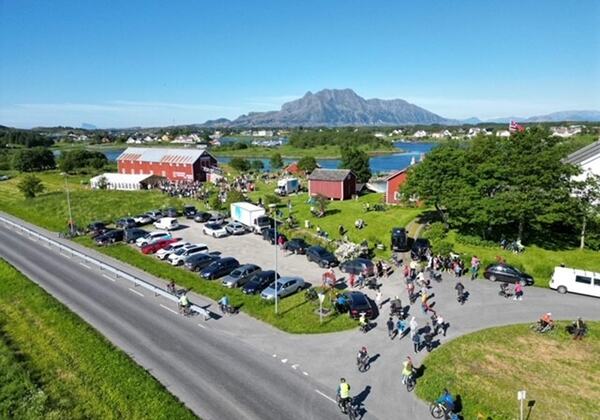 Oversiktsbilde bygdetunet på Herøy
