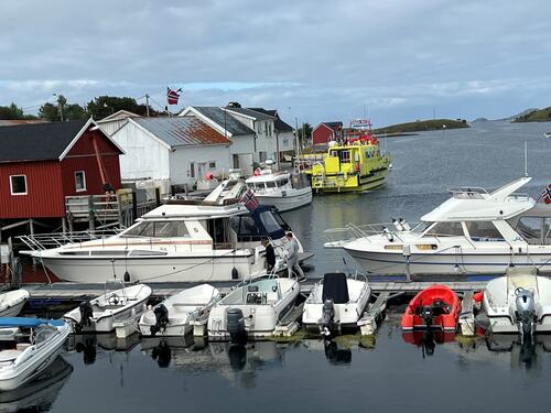 Sjørøverfestivalen 2023_båter i havna