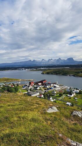 Fin utsikt fra Innerøyfjellet. (Foto: Kristin Furu Grande)